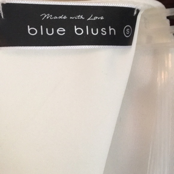 Stunning Lulus Mini - Picture 6 of 8